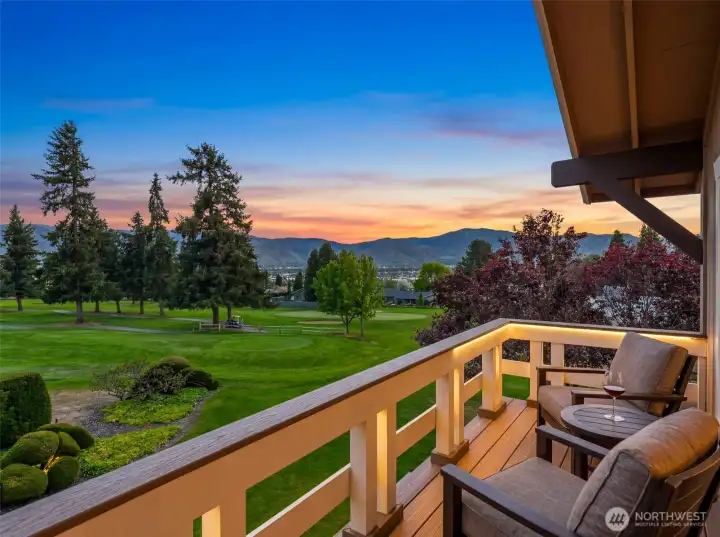 The upper deck from which to take in the beauty of the surroundings