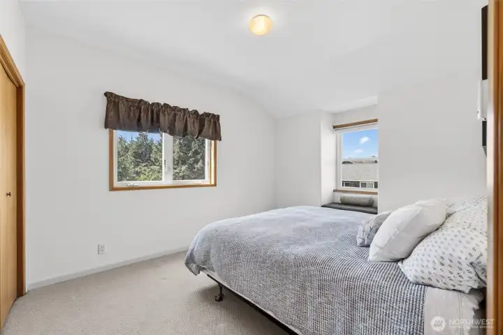 2nd level South Bedroom