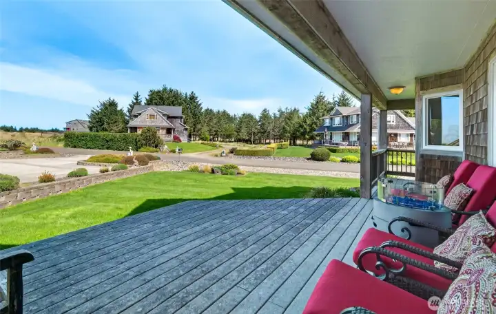 Expansive Deck!