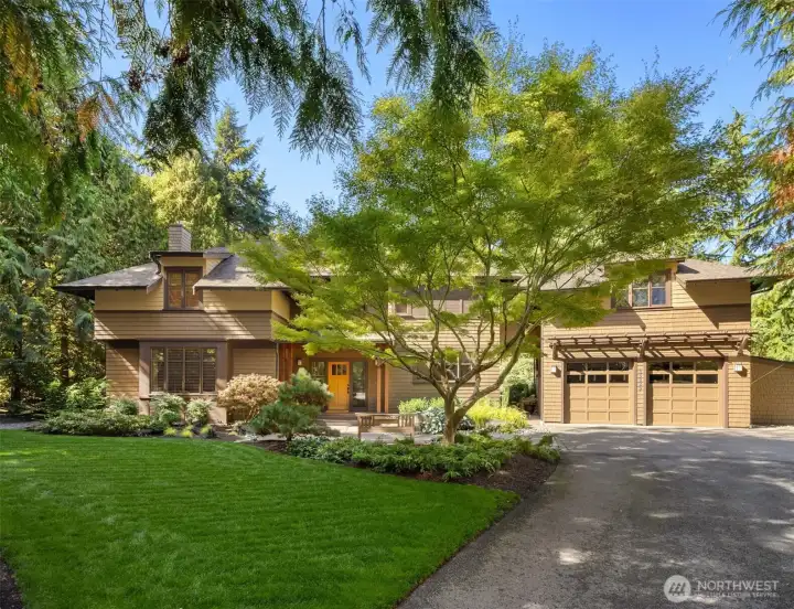 Welcome home to 13223 Cambridge Crest Way, a stunning custom home inspired by Frank Lloyd Wright’s Prairie style architecture.