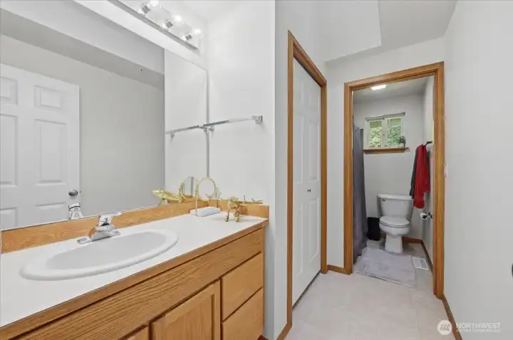 2nd Floor Guest Bathroom 2nd Floor Guest Bathroom