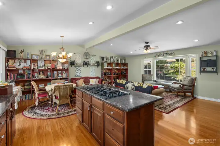 Gas cooktop with tons of cabinet space. Gas cooktop with tons of cabinet space.