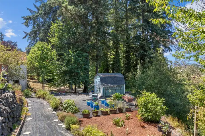 Storage shed included. Storage shed included.