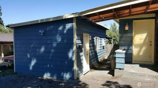 Original single car detached garage converted decades ago to a sweet studio apartment!