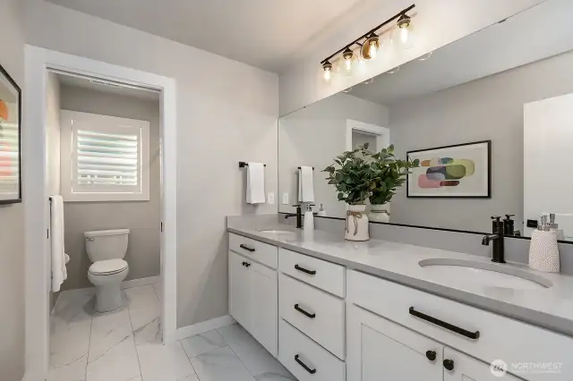Full Upstairs Bath