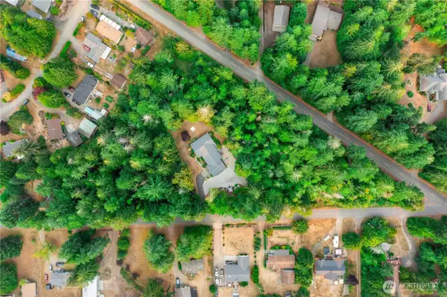3.6 acres the triangle is all this property