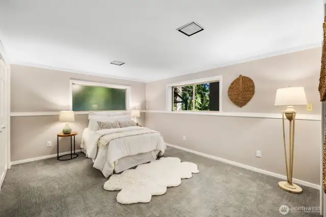 Downstairs primary bedroom