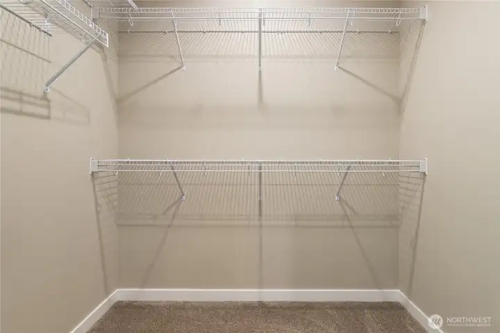 walk in closet