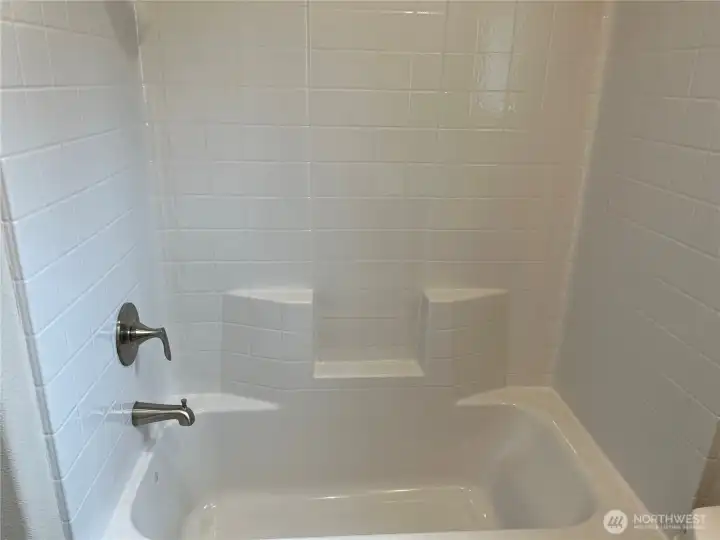Main bath shower/tub.