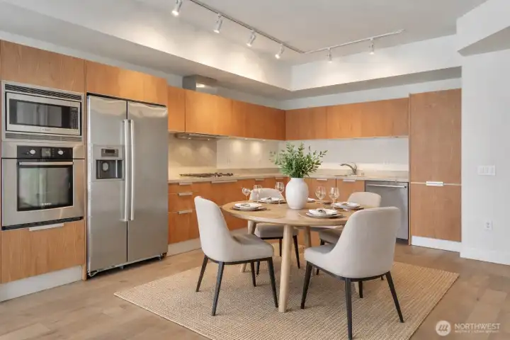Virtual staging- kitchen with dining area