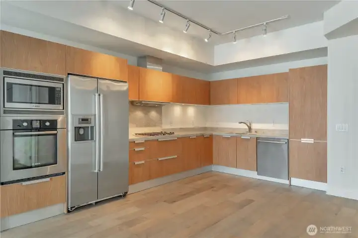 Chef’s kitchen with gas cooking