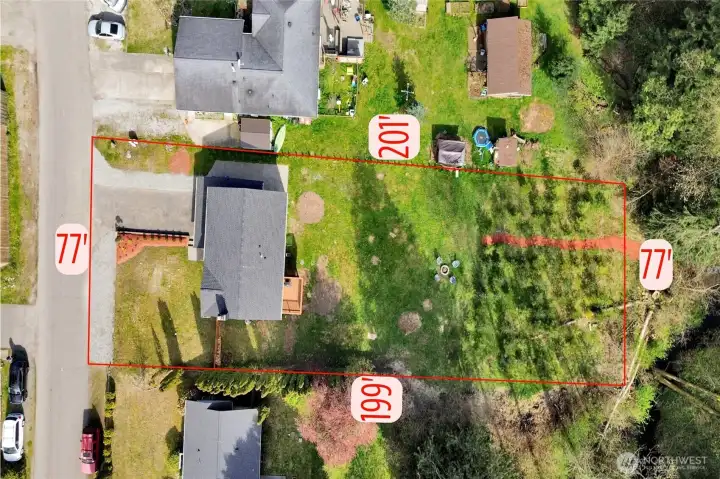 Private backyard retreat surrounded by nature