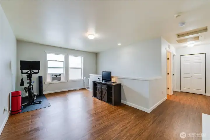 Upstairs Bonus Area