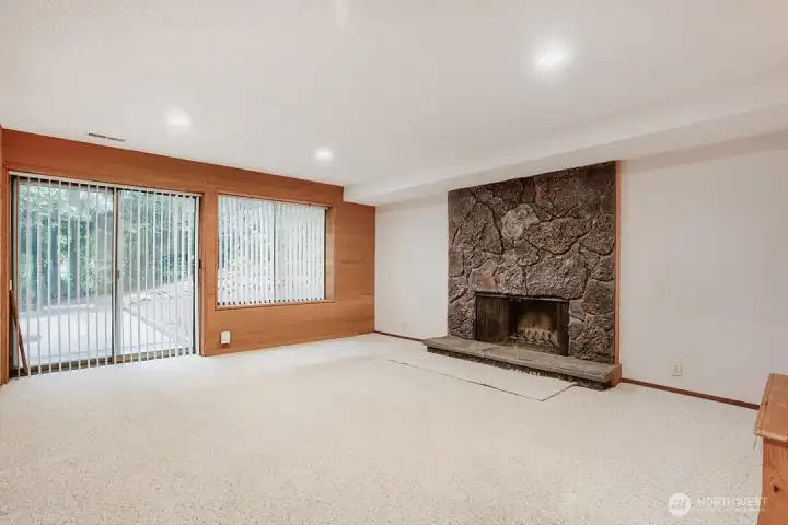 A versatile space that easily adapts to your lifestyle. A sliding door opens to the patio and backyard. A versatile space that easily adapts to your lifestyle. A sliding door opens to the patio and backyard.