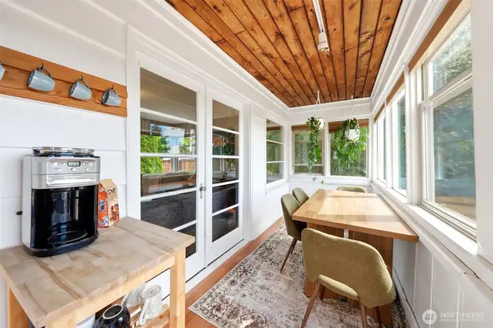 Unit A Deck with stunning views of the olympics Unit A Deck with stunning views of the olympics