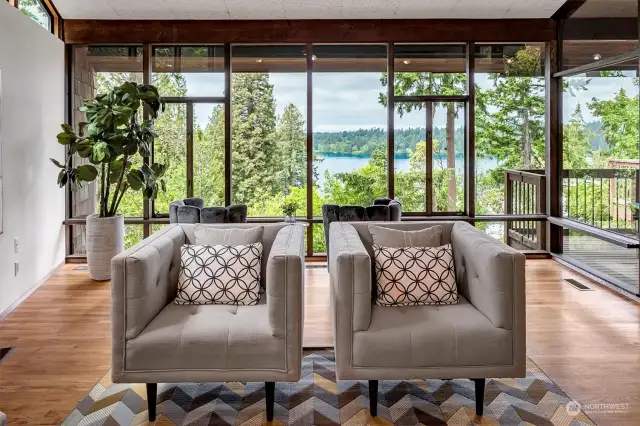 The western views shine through the floor to ceiling windows in nearly every room.