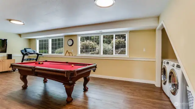 Large bonus room in the basement with views to the front is great as media room, home office, game room, home gym - the possibilities are endless!