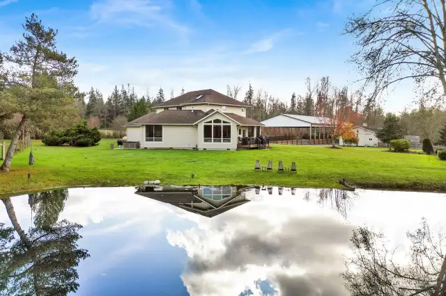 A private equestrian estate with its own fully stocked lake