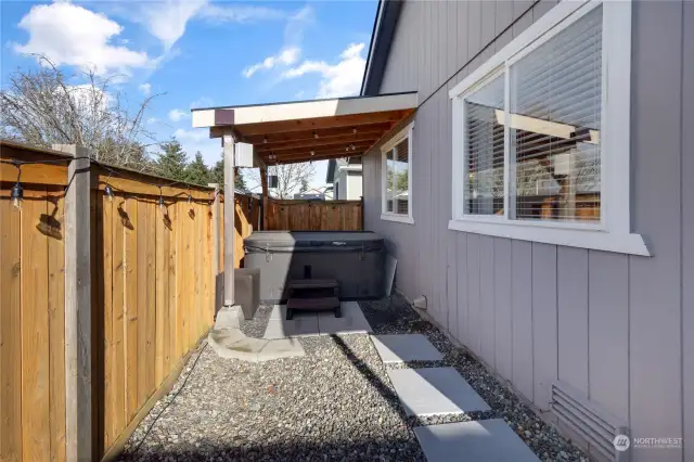 Custom roof cover create a nice spot for relaxing in your hot tub even on those rainy PNW days, & in a cozy private setting for your enjoyment