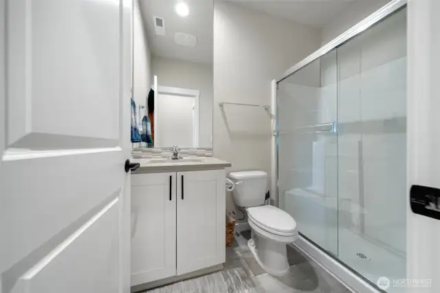 Bathroom - Main