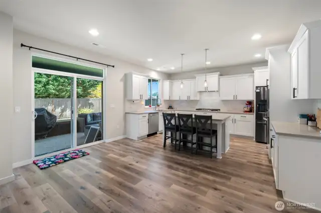 Kitchen - Breakfast Bar