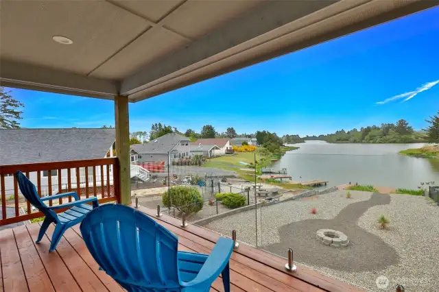New glass railing to maximized view