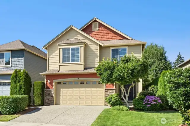 Excellent location - home is in a quiet cul-de-sac