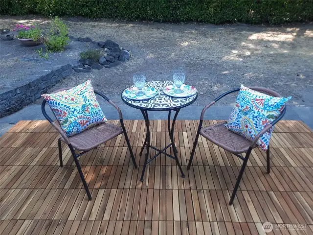 Perfect little private spot to enjoy the outdoors.