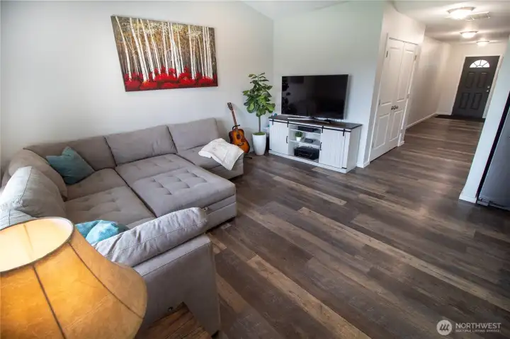 Windows & Vaulted Ceilings flood the open concept space with lots of natural light!