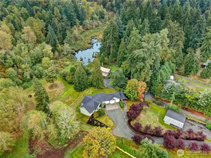 Amazing north Dutch Hill/Three Lakes estate home.