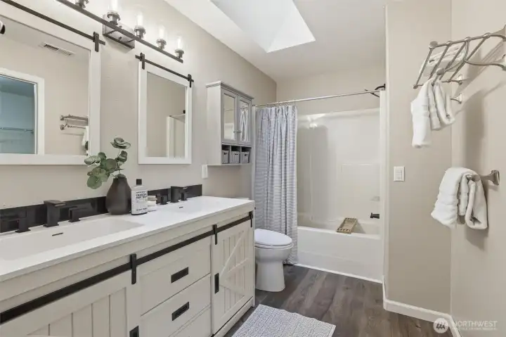 Updated primary bath.