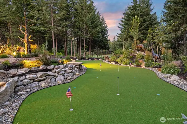 Private putting green