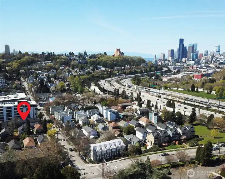 Quick bus/train/bike ride to downtown, first hill, SODO, and more. Quick bus/train/bike ride to downtown, first hill, SODO, and more.
