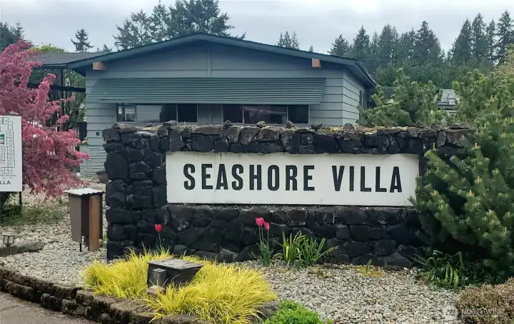 Welcome to Seashore Villa, an active 55+ coastal community!
