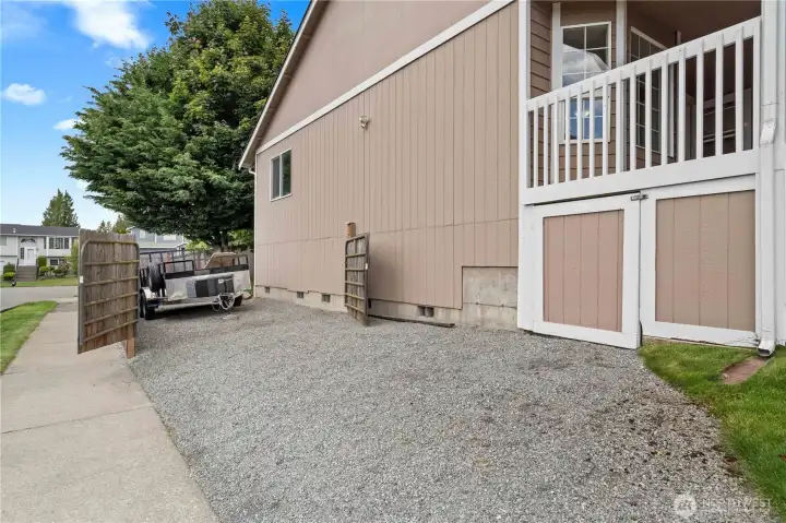 Side view of lot