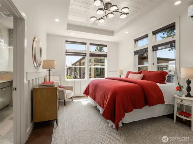 Primary suite