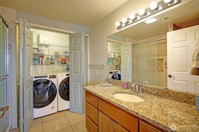 2nd Bathroom w/ Laundry Center~