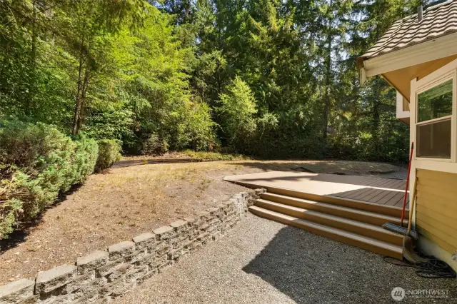 Even more room on the side yard of the home
