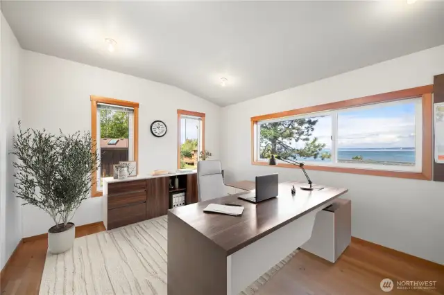 The office has gorgeous views and has a catwalk to the 2nd floor of the main house and also a separate entry from the main entrance of the home.