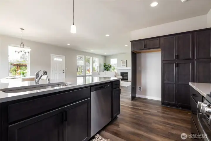 Lots of pantry space on this wall.
