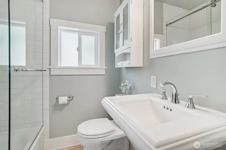 New pedestal sink in 2020. Subway tile bath surround.