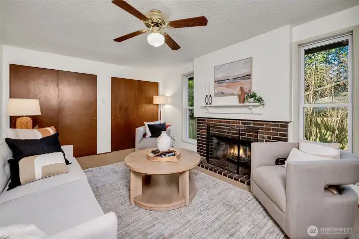 Ceiling fan, loads of natural light and storage galore.