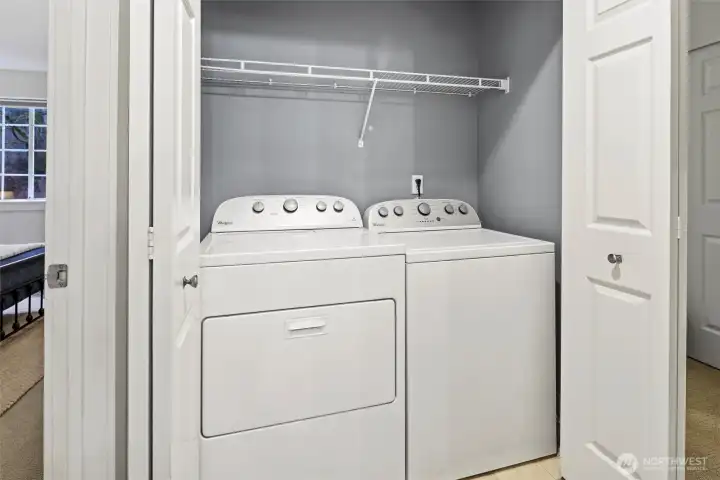 Full size W/D with storage