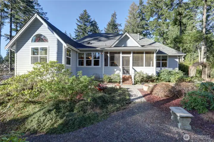 No Ned for a lawn mower.