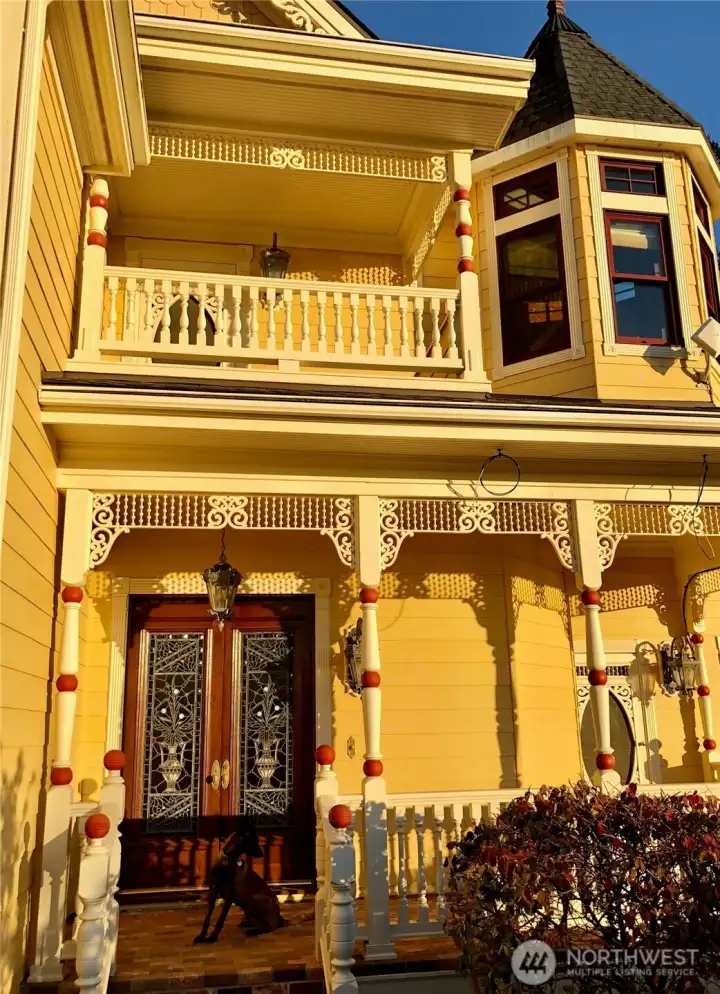 Front entry detail with balcony off office above