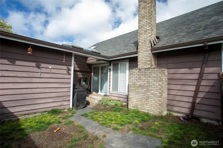 Another view of the backyard