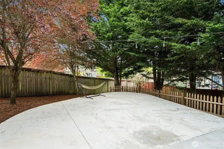 Spacious Patio