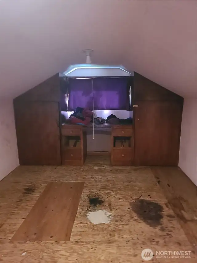 Large attic with room for expansion