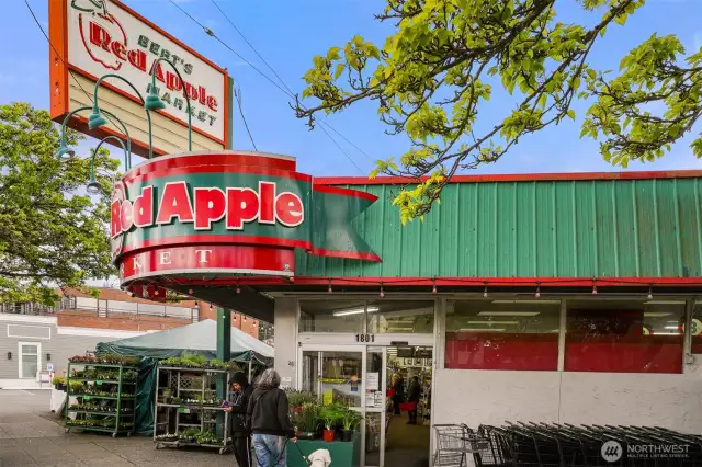 Grocery store in Madison Park