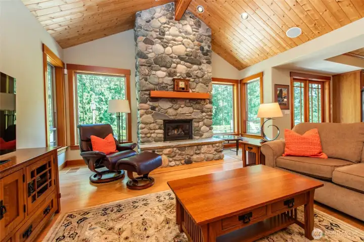 Soaring T&G Exposed Beam Ceiling